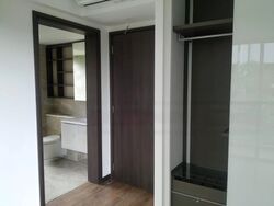 Lake Grande (D22), Condominium #562240111